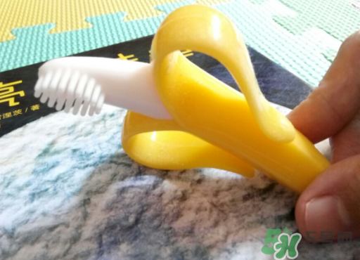 香蕉牙胶几个月的宝宝可以用,香蕉牙胶什么牌子好