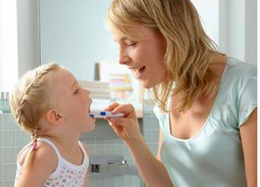 电动牙刷多大孩子可以用,几岁可以用电动牙刷