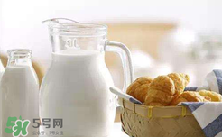 进口奶粉哪个国家的最好,进口奶粉哪个国家最好最安全