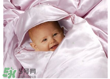 婴儿用什么枕芯好,小宝宝的枕头芯用什么好