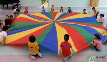 彩虹伞捕鱼游戏规则,彩虹伞捉小鱼玩法