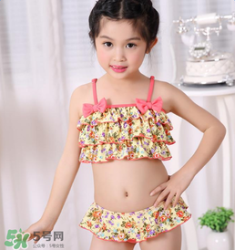 宝宝泳衣怎么选择,儿童学游泳穿什么样的泳衣比较好 宝宝泳衣怎么选择,儿童学游泳穿什么样的泳衣比较好