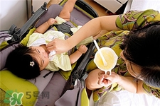 宝宝米粉要经常换吗,婴儿米粉可以直接更换吗