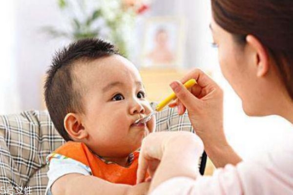 什么原因引起的尿路感染,什么原因引起的甲状腺结节