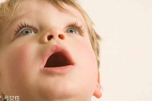 儿童为什么会流鼻血什么原因引起的,儿童为什么经常流鼻血啊?