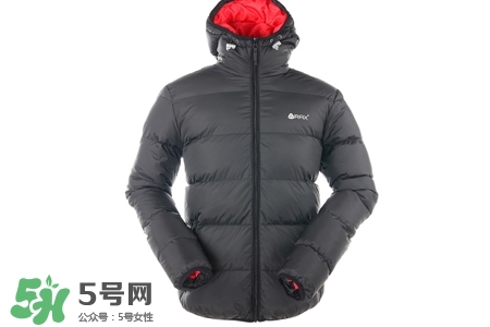 冬天穿皮衣好还是羽绒服好,冬天皮衣保暖还是羽绒服保暖