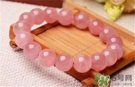 粉水晶的功效和作用佩戴禁忌,粉水晶的功效和作用寓意