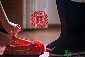 新娘鞋子有什么讲究,新娘出嫁的鞋忌讳什么