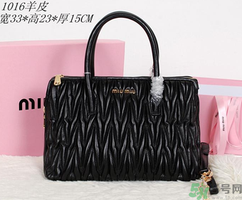 miumiu的设计风格,miumiu设计风格和设计理念 miumiu的设计风格,miumiu设计风格和设计理念