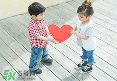 儿童的自信表现在什么方面,是儿童自信心发展最为迅速的时期