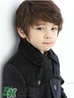 内向是什么原因造成的,性格内向的原因