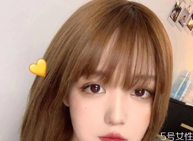 防止刘海出油小窍门,防止刘海出油小窍门初中生