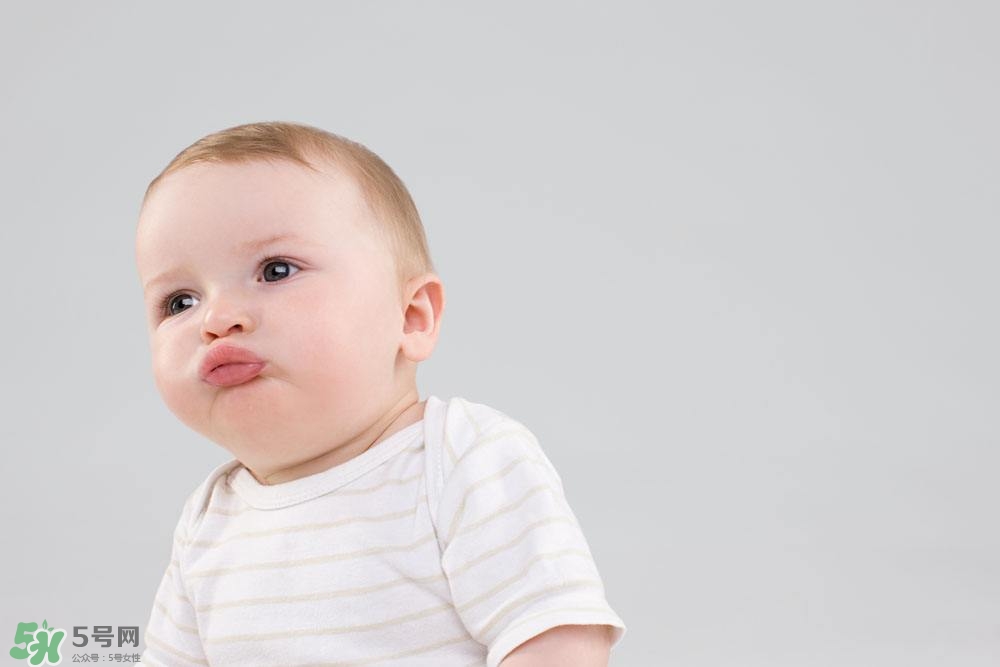 吃饭应注意什么和什么挑食暴食不可取,吃饭不能挑食