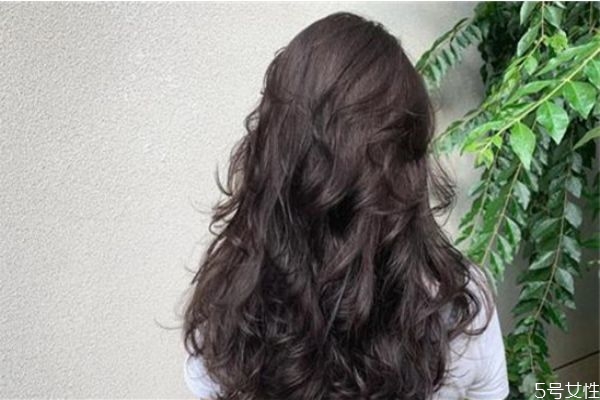 头发中分分久了秃了怎么办,头发中分线秃了怎么办 头发中分分久了秃了怎么办,头发中分线秃了怎么办