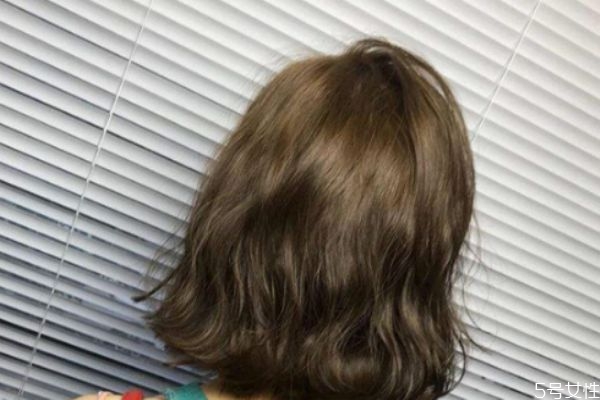 蛋蛋卷烫发上杠方法视频,蛋蛋卷烫发上杠方法