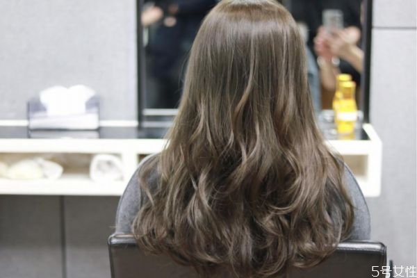 造型烫一般能保持多久,造型烫可以保持多久