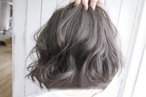 青木亚麻灰会褪成什么颜色,青木亚麻灰会掉成什么颜色