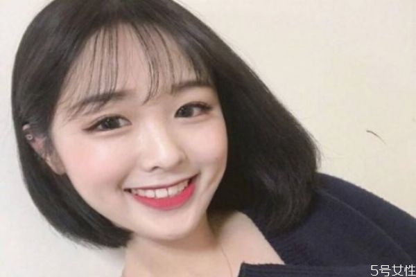 额头低的人剪什么刘海好,额头低的人剪什么刘海