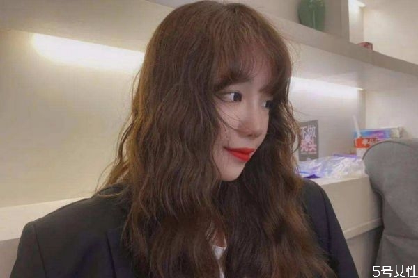 如何降低染发的危害,怎么减少染发的危害