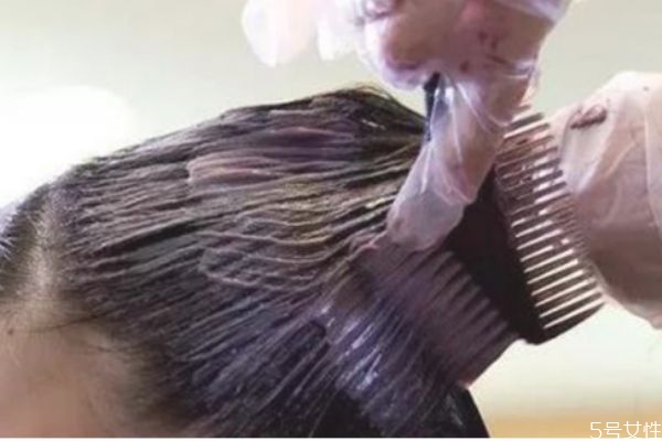 染发后用护发素的好处,染发后用护发素好吗 染发后用护发素的好处,染发后用护发素好吗
