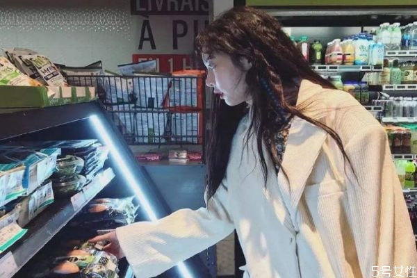 羊毛卷头发到哪个长度最合适,羊毛卷适合多长的头发 羊毛卷头发到哪个长度最合适,羊毛卷适合多长的头发