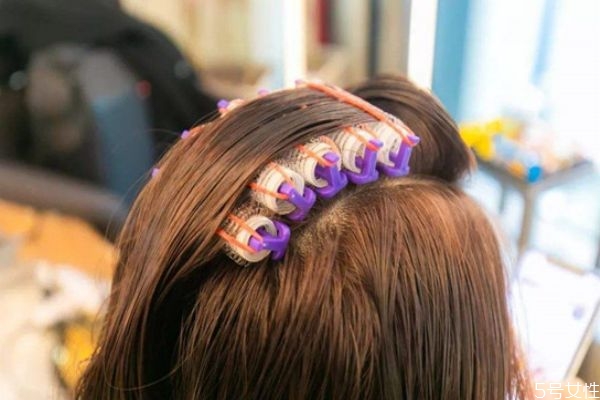 摩根烫用的是什么药水,摩根烫用热烫药水还是冷烫药水