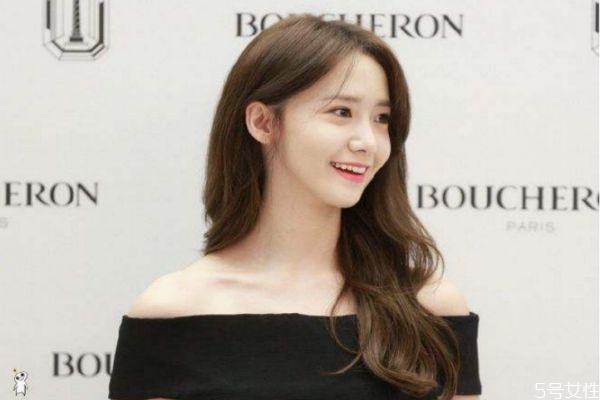 如何保养头发让发质变好,怎么能让头发变好