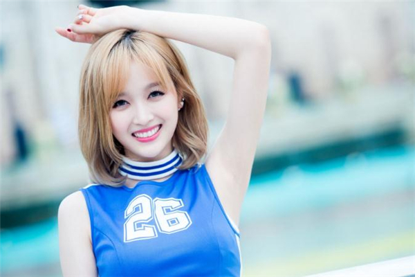 方形发际线适合什么发型,发际线方形适合的发型 方形发际线适合什么发型,发际线方形适合的发型