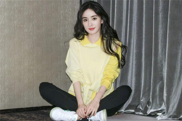 怎么去掉发际线的碎发,如何长发际线碎发