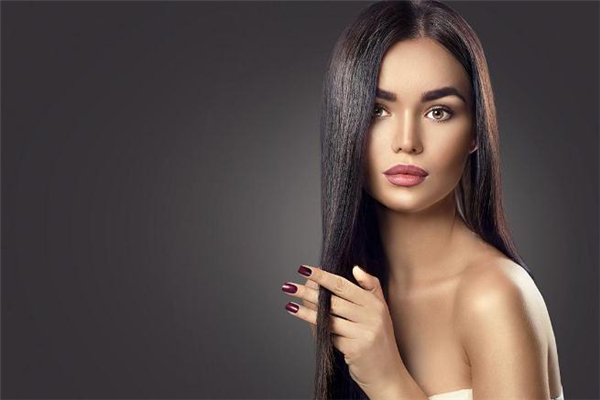 刚烫的卷发不喜欢可以软化吗,头发不软化可以烫卷吗