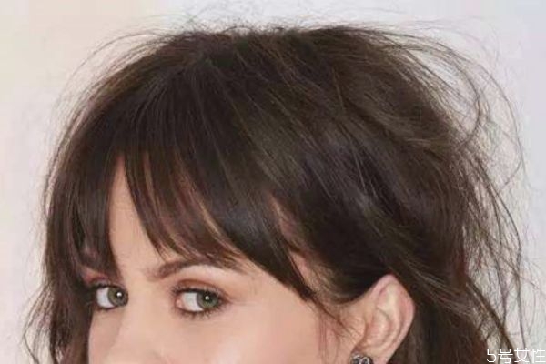 短发狗啃刘海怎么剪,狗啃刘海短发图片 短发狗啃刘海怎么剪,狗啃刘海短发图片