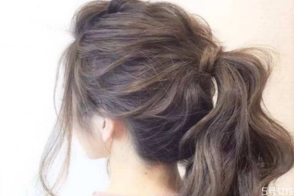 女生扎马尾发型,女生扎马尾发型图片 女生扎马尾发型,女生扎马尾发型图片