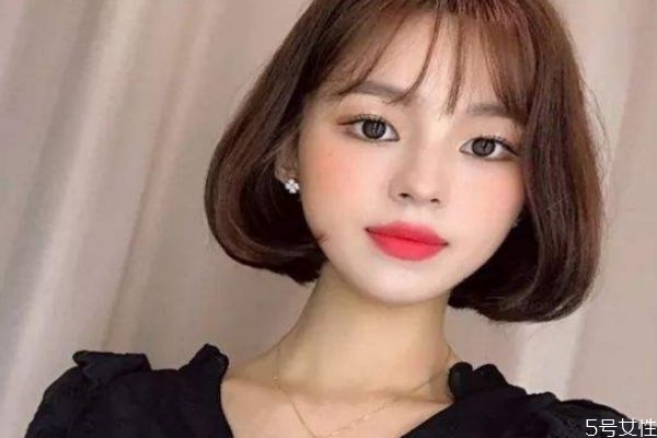 巧克力棕发色适合什么人,巧克力色头发好看吗