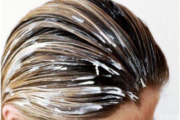 护发素怎么使用啊,护发素应该怎么使用才正确的