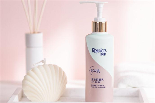 飘柔免洗护发素真的不用洗吗,飘柔免洗护发素可以不吹吗