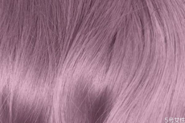 薄藤色一般多久掉色,薄藤紫色掉色过程