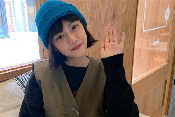 短发怎么戴针织帽,短发搭配帽子