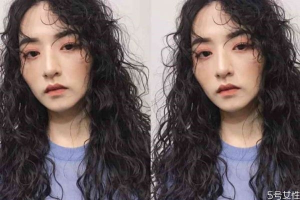 头发洗了一天就油了怎么回事,洗完头一天就油怎么回事 头发洗了一天就油了怎么回事,洗完头一天就油怎么回事