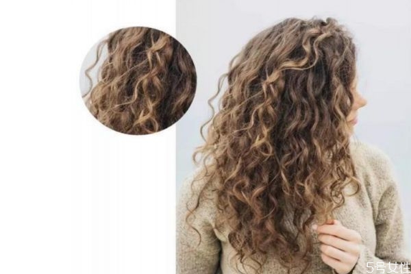 烫羊毛卷怎么排杠图片,烫羊毛卷怎么排杠