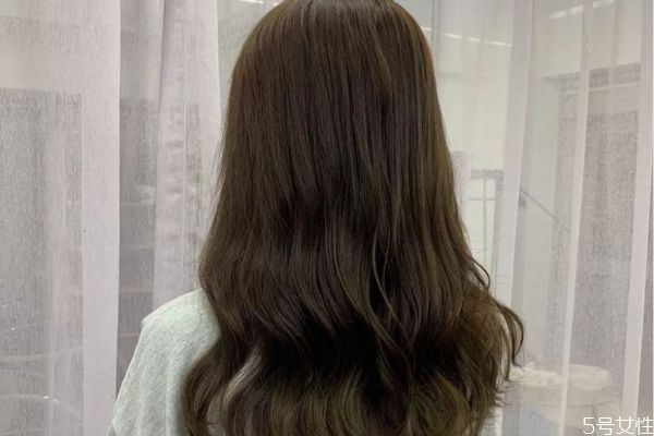 蜜茶棕色适合什么年龄段,蜜茶棕色适合什么年龄