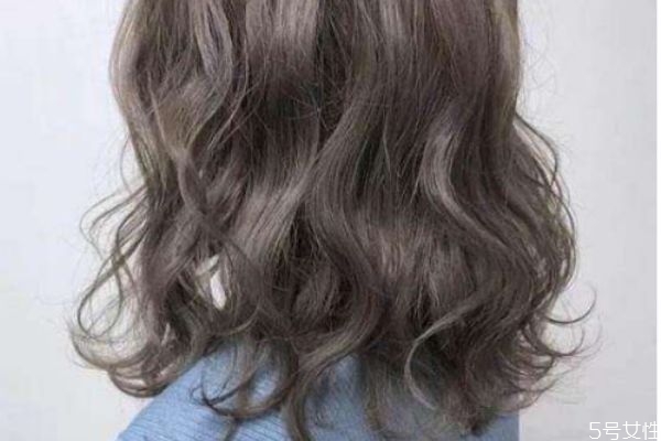 黑茶色和冷棕色哪个好看,黑茶色和冷棕色哪个好看栗