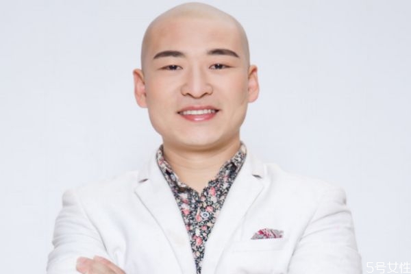 头发剃光再长会变多吗,头发剃光重新长会变多吗 头发剃光再长会变多吗,头发剃光重新长会变多吗