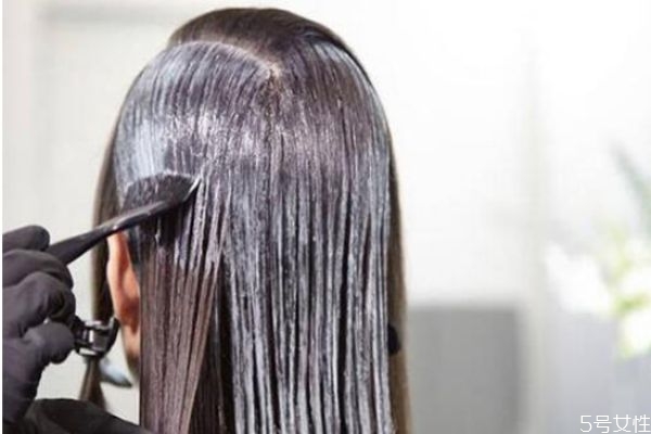 红色盖白发配方怎么调,酒红色盖白发配方 红色盖白发配方怎么调,酒红色盖白发配方