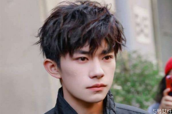 锡纸烫适合什么脸型男,渣男锡纸烫适合什么脸型