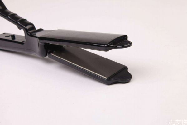 直发器怎么使用,直发器有用吗