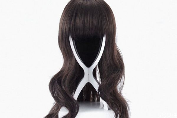 假发可以用发蜡吗,假发发蜡怎么用