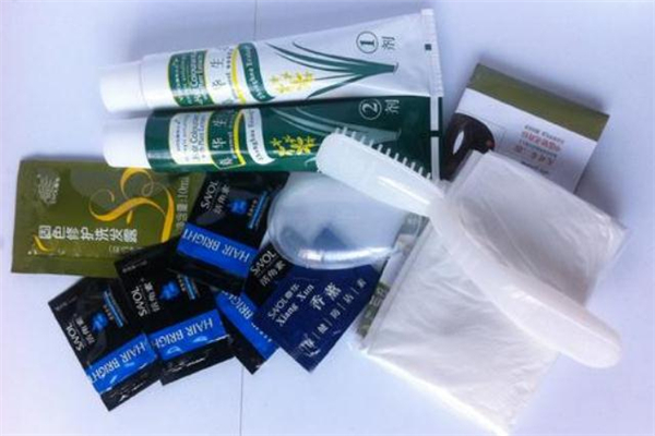 植物染发剂里有化学成分吗,植物染发剂真的没有化学成分吗