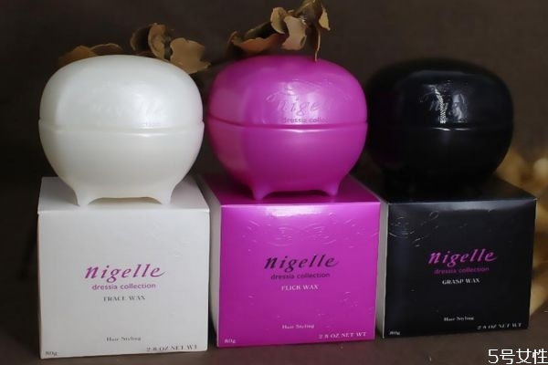 头发硬适合用发胶还是发蜡,发蜡跟发胶