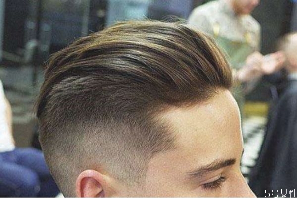 啫喱膏加水能变成啫喱水吗,啫喱膏和啫喱水