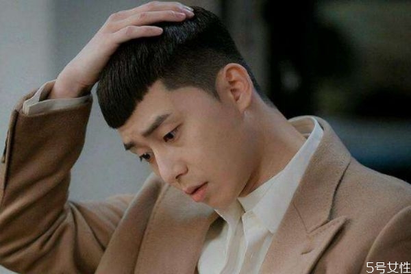 栗子头怎么剪好看,栗子头发型怎么剪 栗子头怎么剪好看,栗子头发型怎么剪